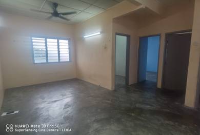 Taman Sri Putra Sg Buloh Block C