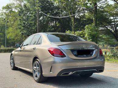 Mercedes Benz C200 NEW FL ORI COLOR *GOLD*