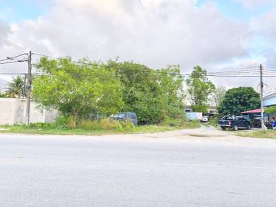 TANAH LUAS 11,345KPS TEPI JALAN UTAMA Kg PAK MAYONG SEMERAK P.PUTEH