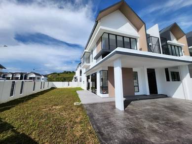 【Corner Lot + Extra Land 20Ft】100% Full Loan Monthly RM1800 📍 Sepang
