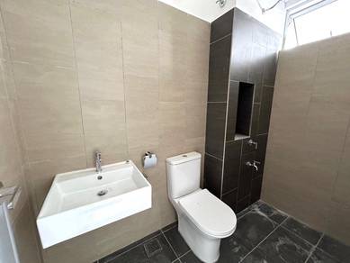 CORNER LOT single storey @ Banting! 45x65 tanah besar, harga murah!