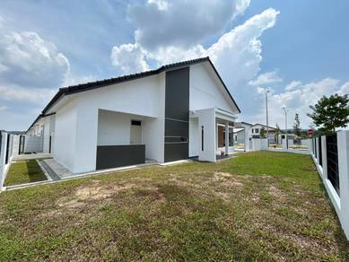 CORNER LOT single storey @ Banting! 45x65 tanah besar, harga murah!
