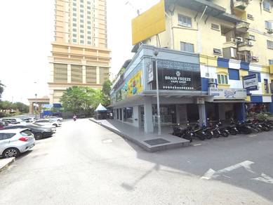 Shop lot Corner Bandar Sunway Renovated