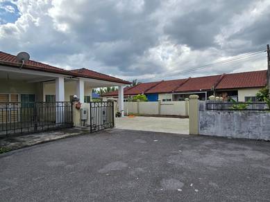 Uni Garden Single Storey Corner For Sale