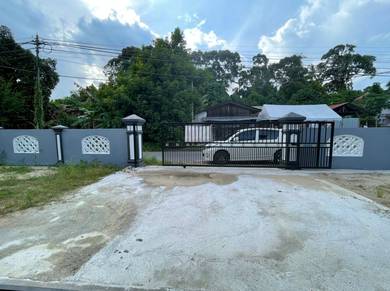 RUMAH BANGLO berhampiran USM hospital sek keb TIDAK BANJIR