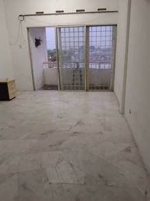 Kekwa Apartment