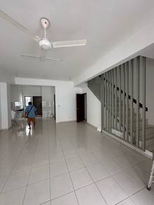 Setia Permai 2 Setia Alam with 4 aircond for rent include security fee