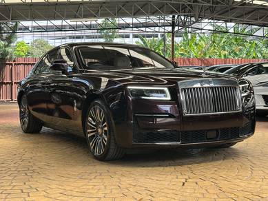 Rolls Royce Ghost 6.75 V12 SWB Shooting Star