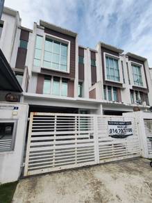 2.5-storey-Terraced-House-for-rent-Masai-Johor