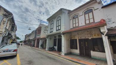 Heeran Street 2 Storey Shoplot For Sale
