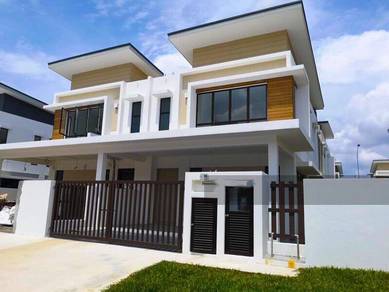 [Madani Promo] Sendayan 2 Freehold 2213 sqft! Lokasi strategik!