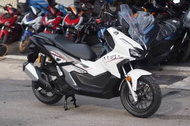Honda models ADV 160 ABS New Colour