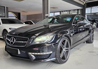 Mercedes Benz CLS 63 AMG V8