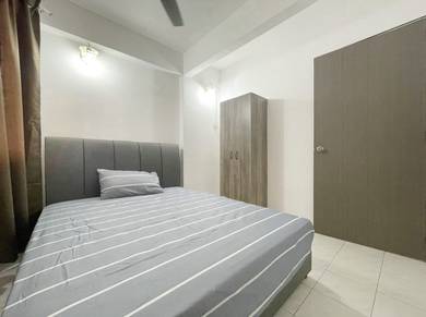 Clean Middle Room @ Ria Apartment, Butterworth