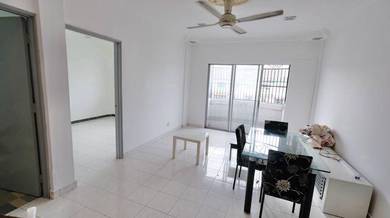 Nuri Court