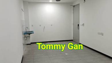 Utropolis Sensasi @ Dual Key 2-Room 726Sqft Freehold Sale With Tenancy