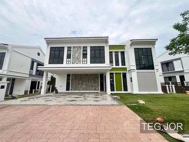 FOR SALE - Double Storey End Lot Bungalow - Straits Of Heron 1