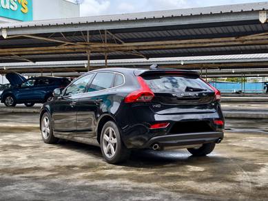 -2017 Volvo V40 2.0 T5 Sport FA/LIFT (A) Full Loan