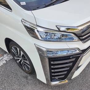 Toyota VELLFIRE 2.5 ZG (A)