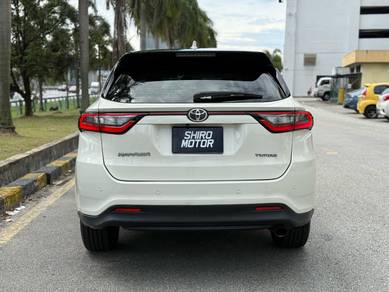 Toyota HARRIER 2.0 TURBO PREMIUM