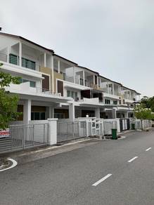 3 Storey Terrace , Sunway Cassia , Batu Maung Permatang Damar Laut