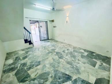 RENOVATED | 2 Storey Tarrace, Taman Sri Gombak, Fasa 8
