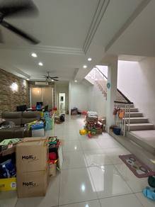 2 storey House @ taman Nadayu 92 kajang