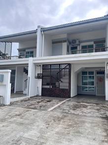 Townhouse-for-rent-Ulu-Tiram-Johor