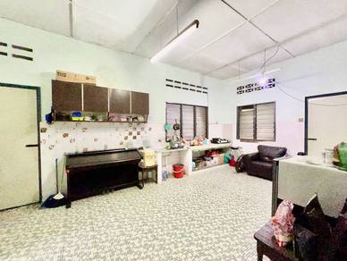 NONBUMI Bungalow Land Kg Baru Seri Kembangan Near UPM Bukit Serdang
