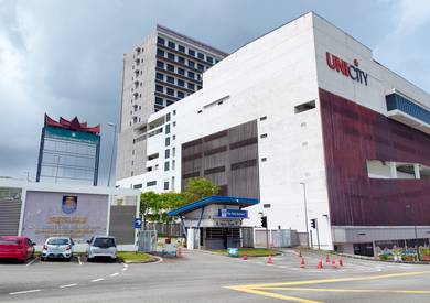 Furnished *STUDIO* 350SF Unicity Serviced Suites Seremban 3 Rasah