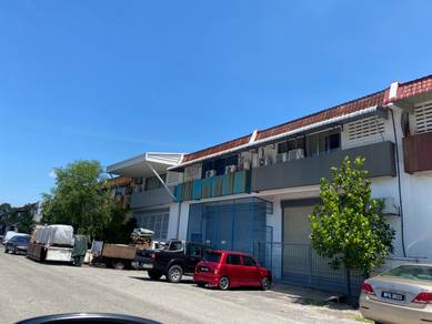 1.5 Storey Link Factory Puchong
