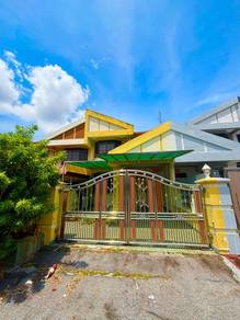 Full Loan/Taman Daya/2 sty house/Fully renovated