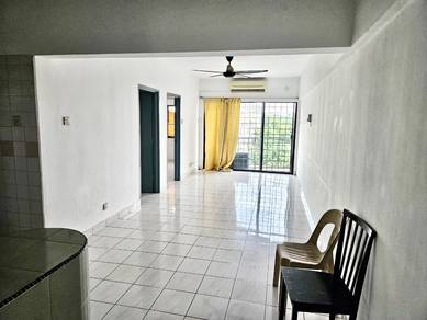 Apartment Perdana. Near to Giant, Stadium Shah Alam