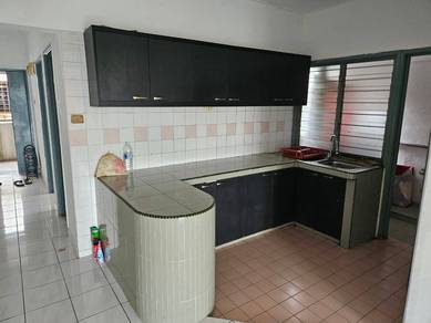 Apartment Perdana, Seksyen 13