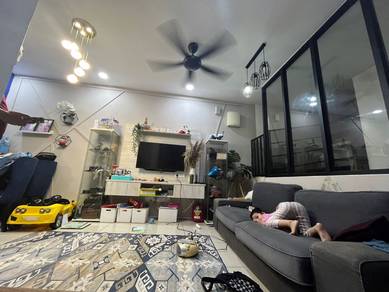 Partially Furnished!!!! LBS Simfoni Perdana Townhouse, Puncak Alam