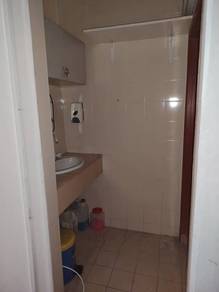 (Nice location) Ground Floor Shoplot Bandar Tasik Kesuma for rent