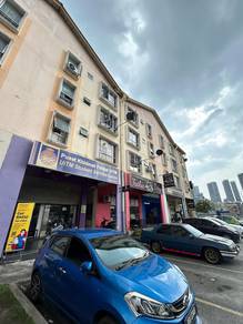 Pusat Komersial Seksyen 7 Shop Apartment