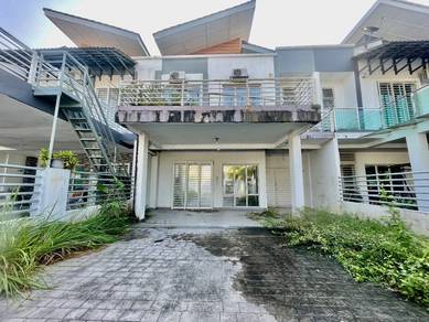 Murah 🔥 5 bedroom Double Storey Hyperlink 26x80 D’kayangan Seksyen 13
