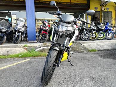 SUZUKI GSX-S 150 GSX S 150 NAKED BIKE Ready Stock
