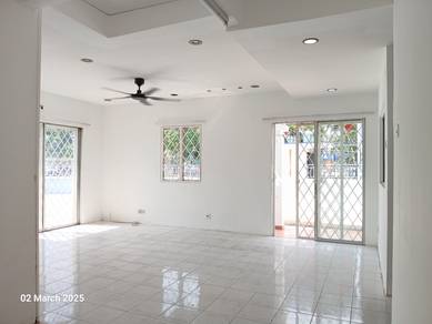 2-storey-Terraced-House-for-rent-Bandar-Bukit-Tinggi-Selangor