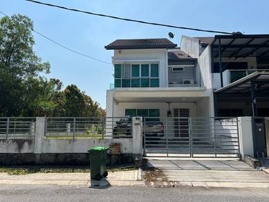 Bukit Banyan, Teres 2 Tingkat Corner Lot, Facing Padang