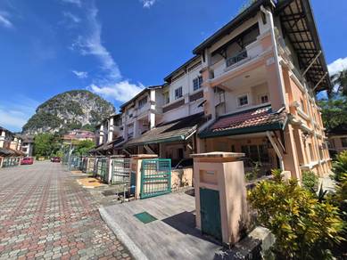 END LOT LOWER UNIT🔥Duplex Townhouse Templer Kenari Rawang🔥GOOD DEAL