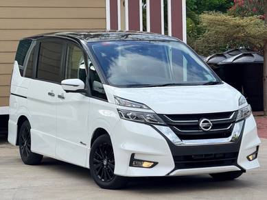 Nissan SERENA 2.0 PREMIUM (A) 3YRS WARRANTY