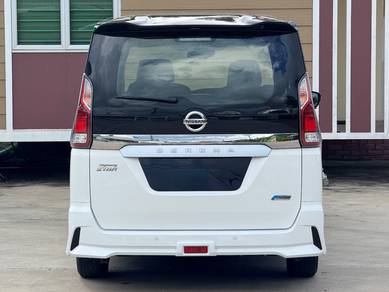 Nissan SERENA 2.0 PREMIUM (A) 3YRS WARRANTY
