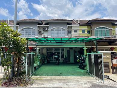 20' x 75' RENOVATED 🔥 2-Storey Taman Putra Impiana Puchong FOR SALE!