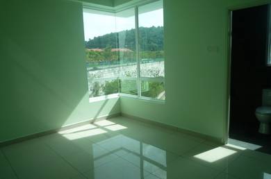 D'Zone Apartment, Teluk Kumbar
