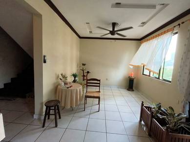 ARMANEE CONDO DAMANSARA DAMAI, Actual, WELL KEEP, RENO, Low Deposit