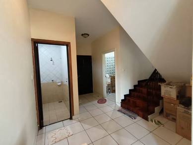 ARMANEE CONDO DAMANSARA DAMAI, Actual, WELL KEEP, RENO, Low Deposit