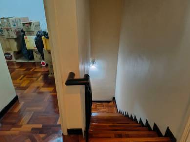 ARMANEE CONDO DAMANSARA DAMAI, Actual, WELL KEEP, RENO, Low Deposit