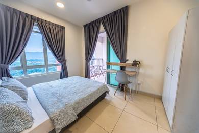 (FEMALE) Master Balcony + Private Bathroom @ Residensi Suasana Damai
